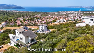 Didim Akbük Belkop Sitesinde Deniz Manzaralı Satılık Müstakil Villa Arsası