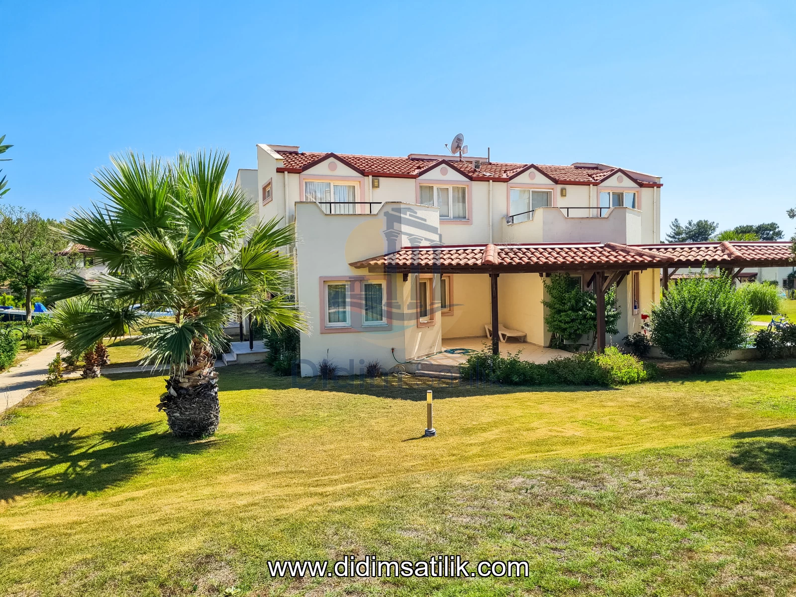Bozbük, Milas satılık 3+1 villa