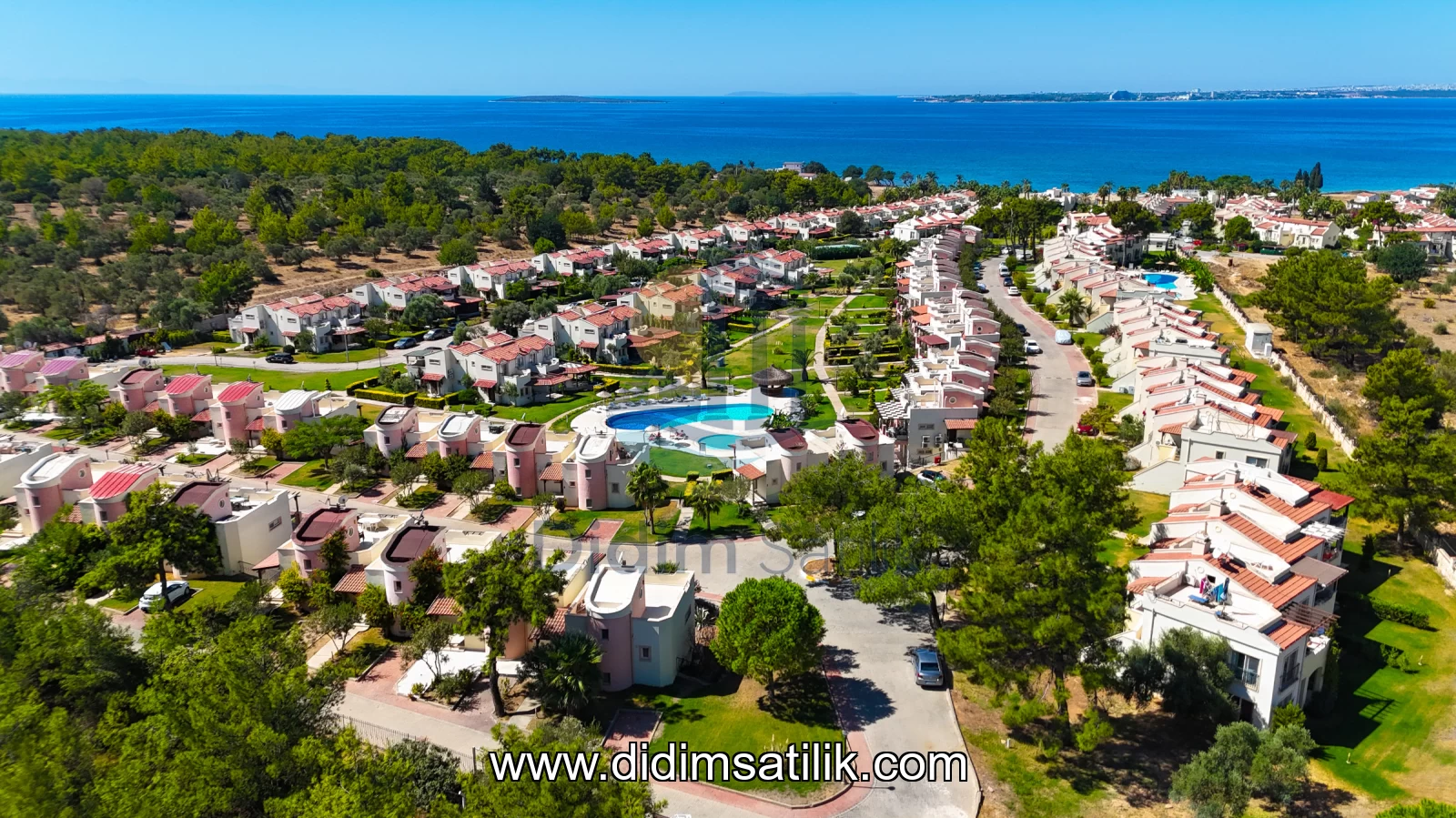 Bozbük, Milas satılık 3+1 villa