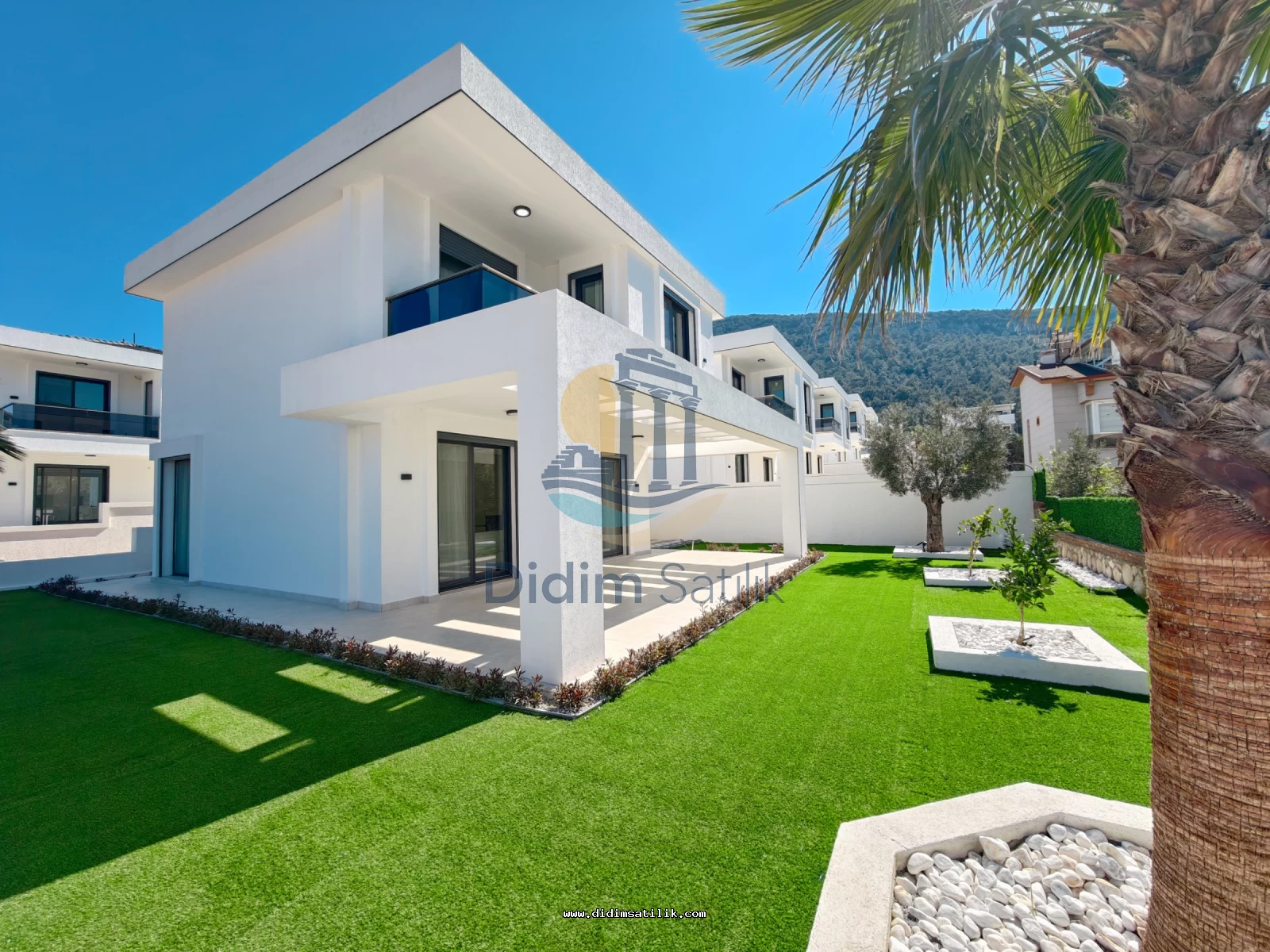 Didim Akbük Merkezde Denize 350 Metre, Sıfır Müstakil Villa Projesi