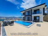 Didim Akbükte Full Deniz Manzaralı, Havuzlu Satılık Lüks Villa