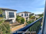 Efeler, Didim otoparklı satılık 3+1 villa