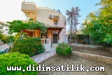 Didim Akbük'te Denize 200m Mesafede Satılık 3+1 Bahçeli İkiz Villa