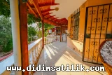 Didim Akbük'te Denize 200m Mesafede Satılık 3+1 Bahçeli İkiz Villa