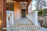 Didim Akbük'te Denize 200m Mesafede Satılık 3+1 Bahçeli İkiz Villa