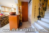 Didim Akbük'te Denize 200m Mesafede Satılık 3+1 Bahçeli İkiz Villa