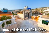 Didim Akbük'te Denize 200m Mesafede Satılık 3+1 Bahçeli İkiz Villa