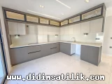 Didim Akbükte Merkezi Konumlu, Sıfır Havuzlu Müstakil Villa