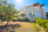 Bozbükte Havuzlu Sitede Geniş Bahçeli Satılık 3+1 Müstakil Villa